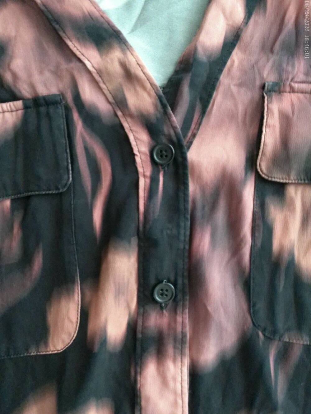UNIVERSAL STANDARD Lng Slve Button-Up Black w/Blurred Pink Florals Blouse M - Picture 4 of 10